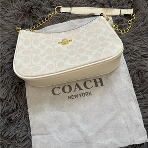 Coach Terri Shoulder Bag